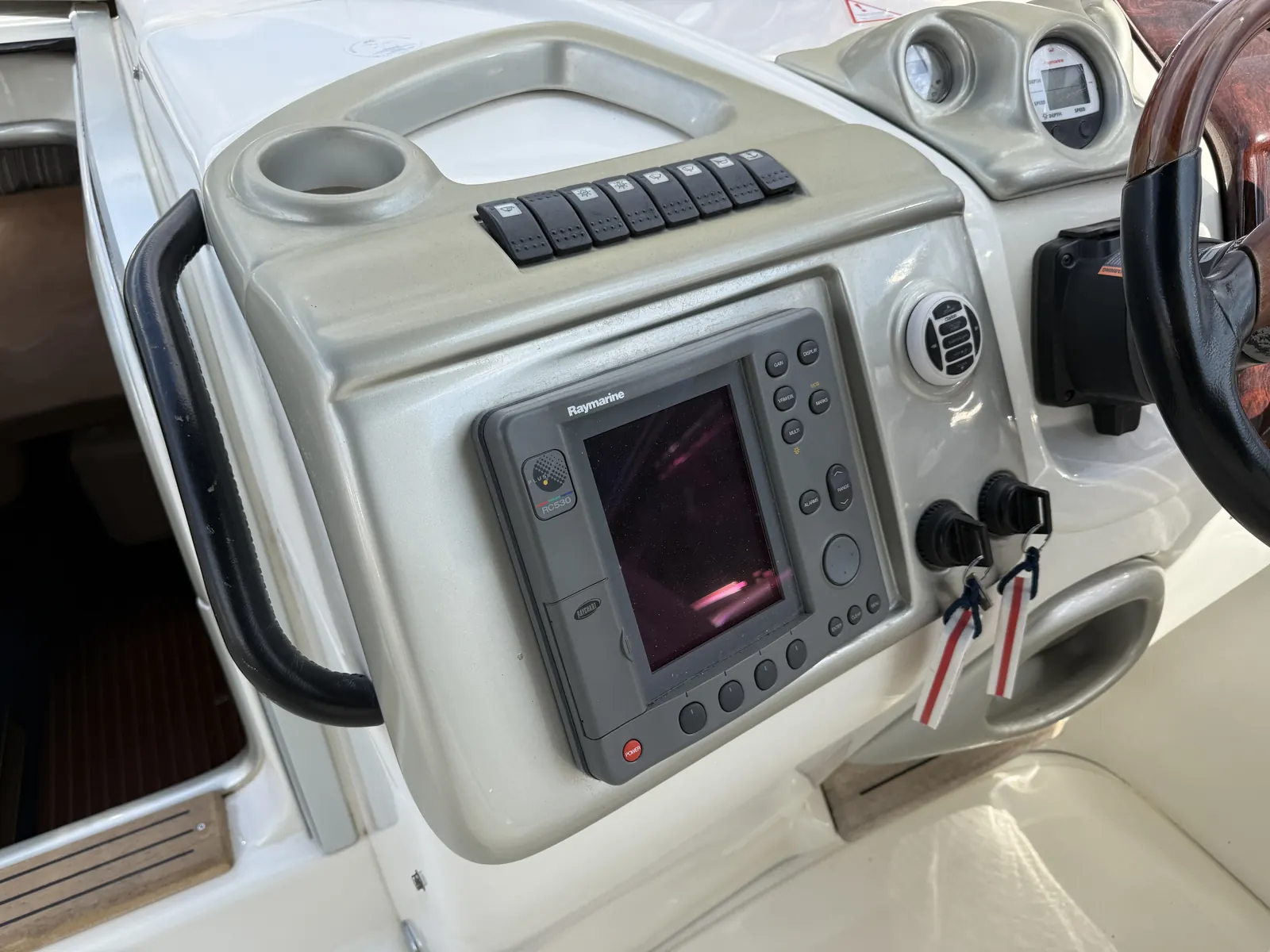 Cranchi Endurance 41 · 36