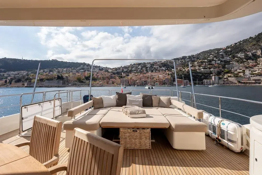 Ferretti Navetta 26 · 24