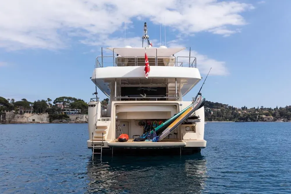 Ferretti Navetta 26 · 35