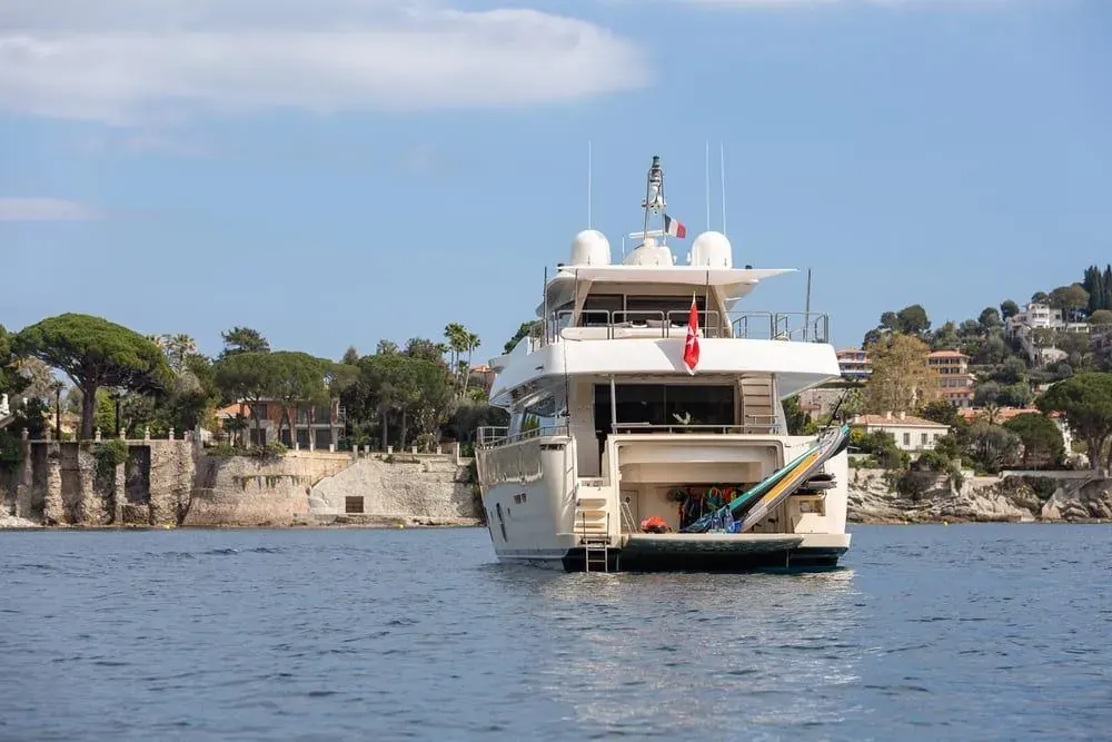 Ferretti Navetta 26 · 33