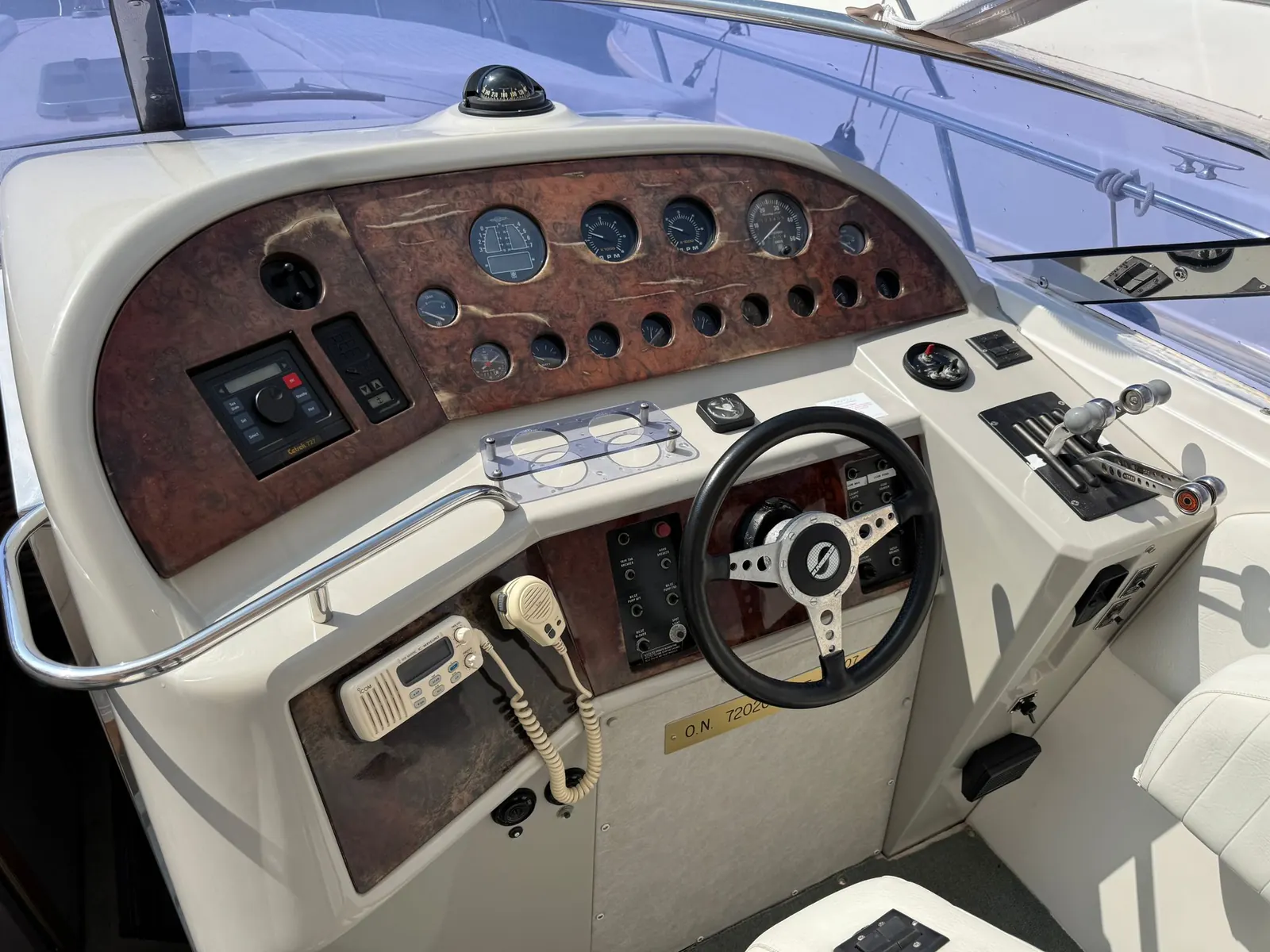 Sunseeker Thuntherhawk 43 · 26