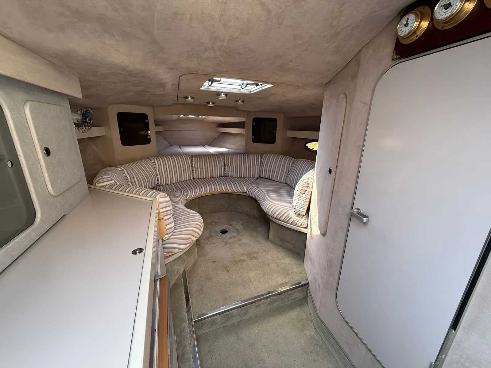 Sunseeker Thuntherhawk 43 · 12