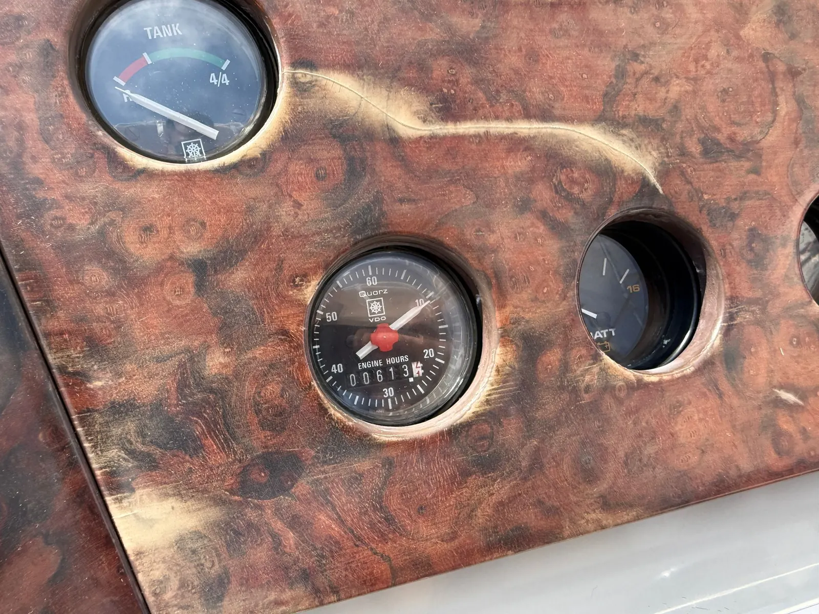 Sunseeker Thuntherhawk 43 · 23