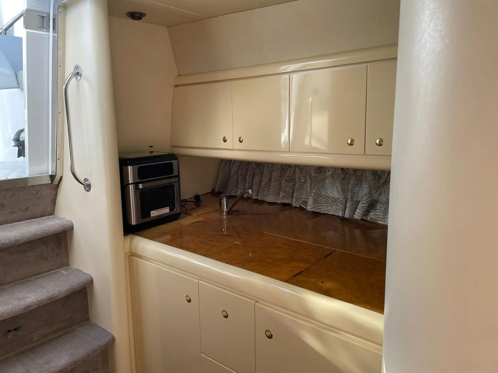Sunseeker Camargue 46 · 10