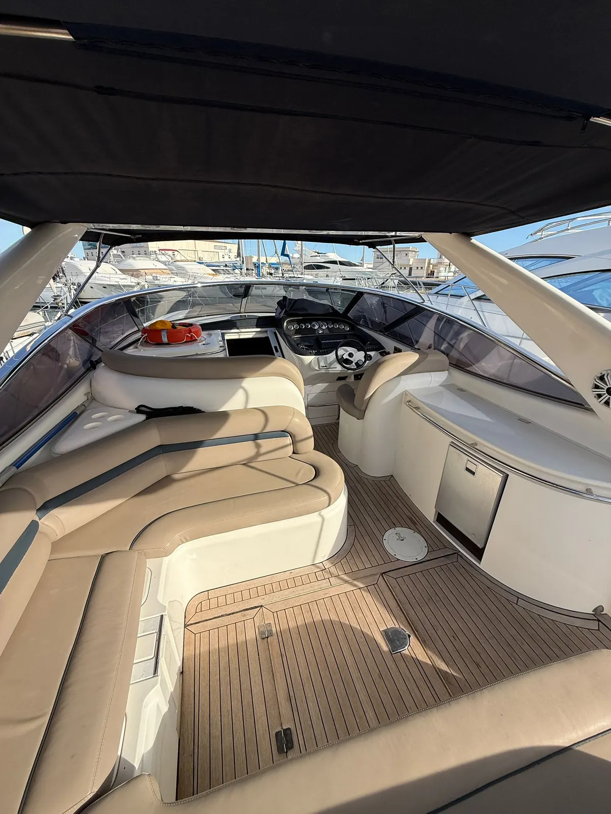 Sunseeker Camargue 44 · 75