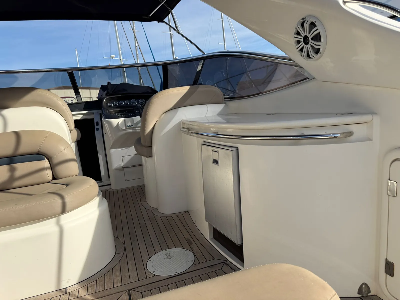Sunseeker Camargue 44 · 37