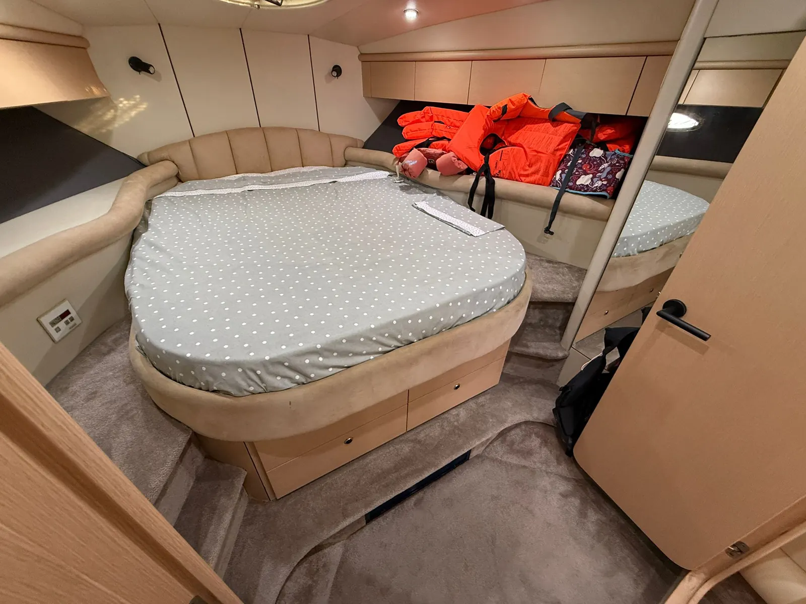 Sunseeker Camargue 44 · 4