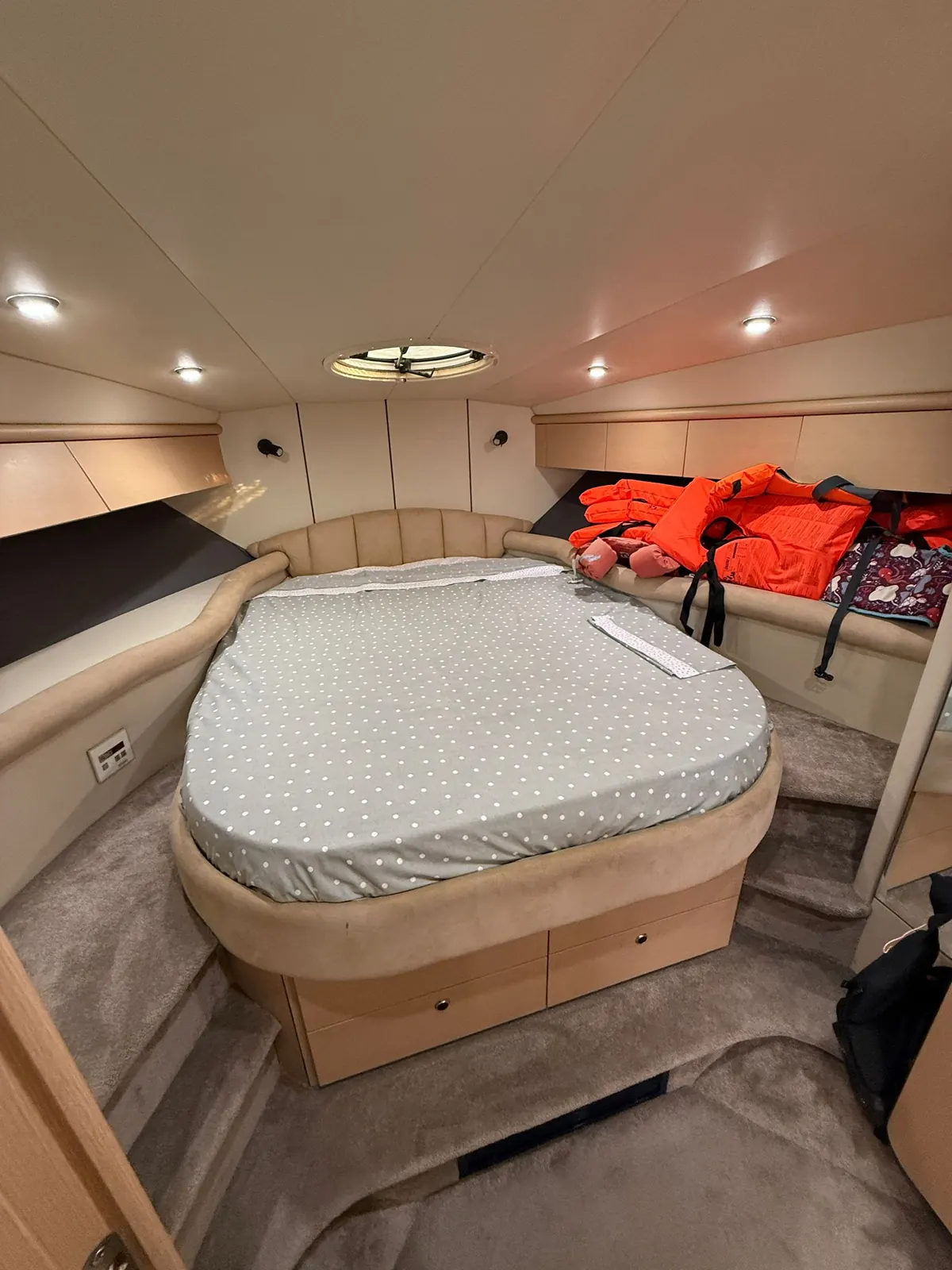 Sunseeker Camargue 44 · 55