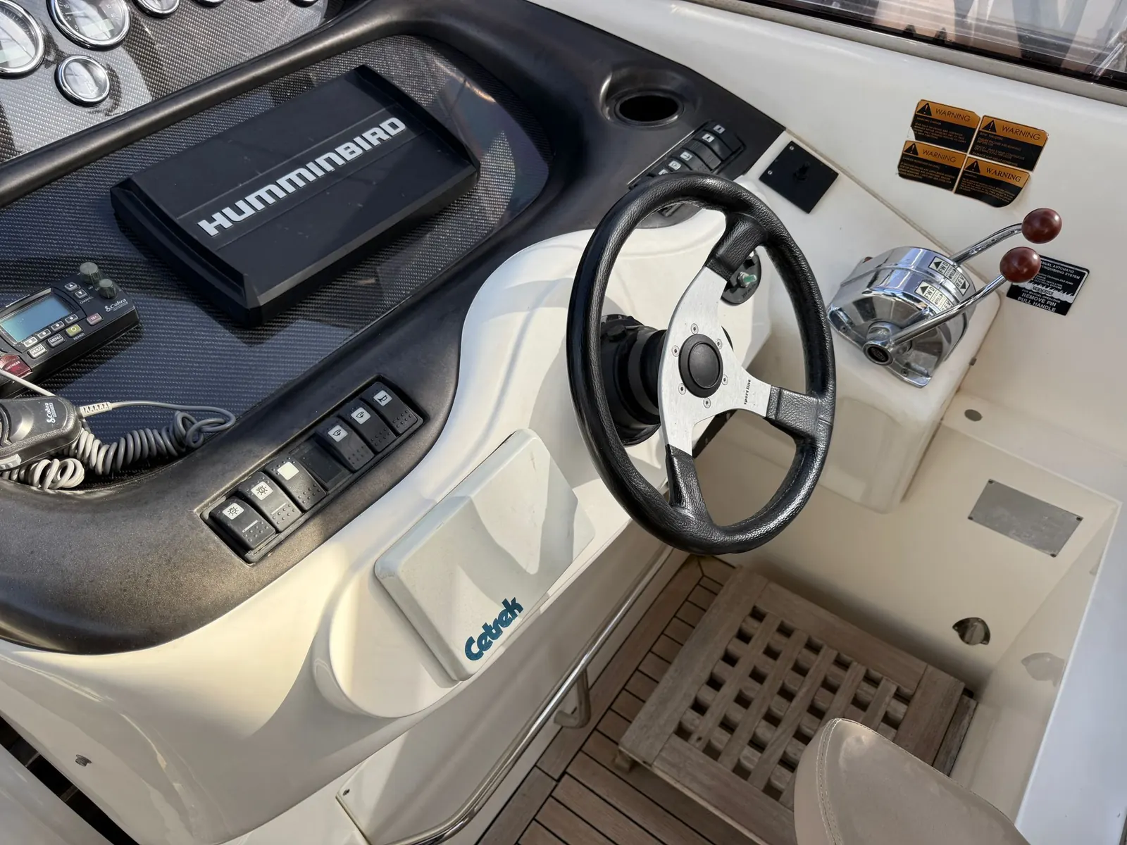 Sunseeker Camargue 44 · 32