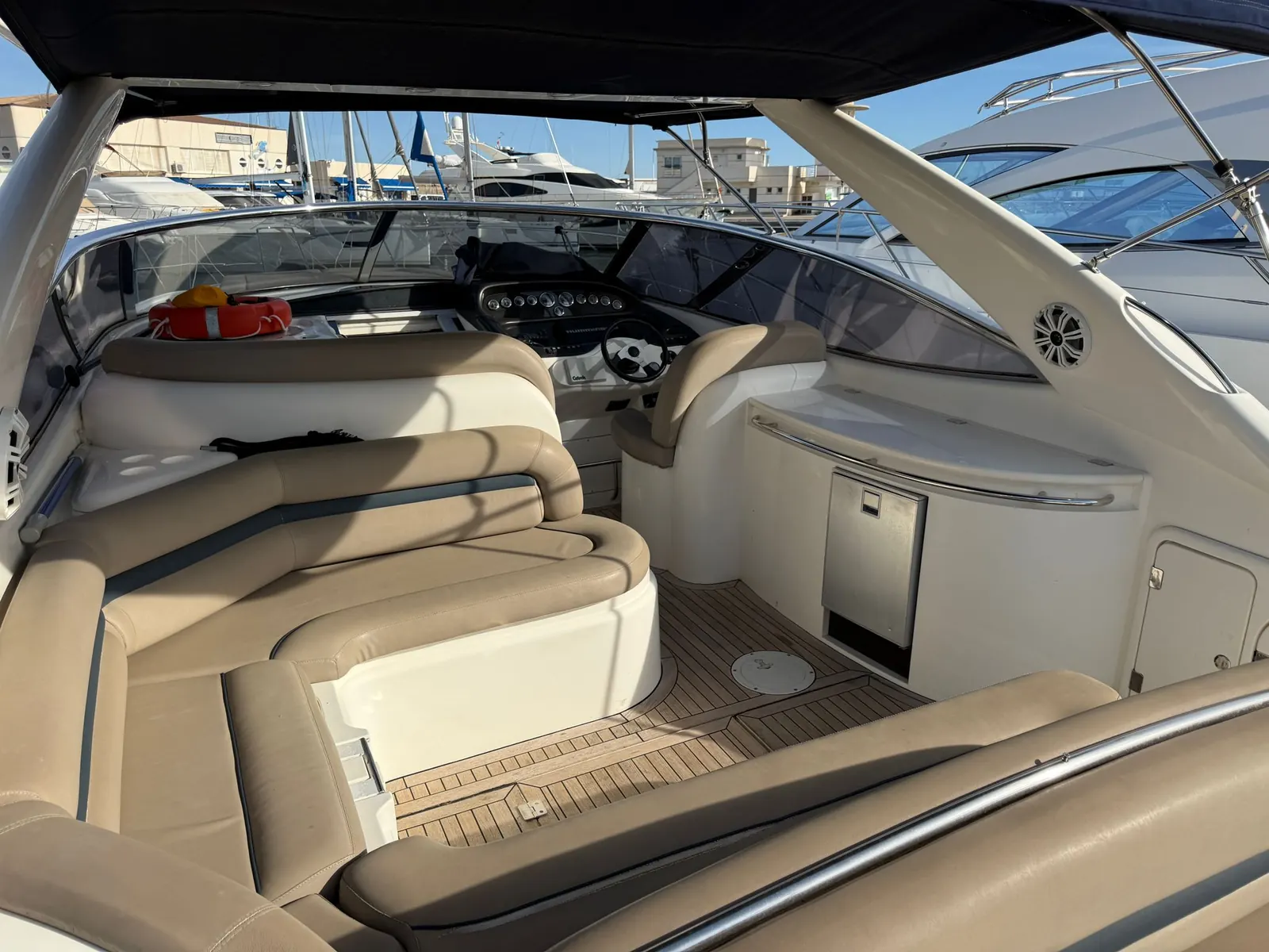Sunseeker Camargue 44 · 41