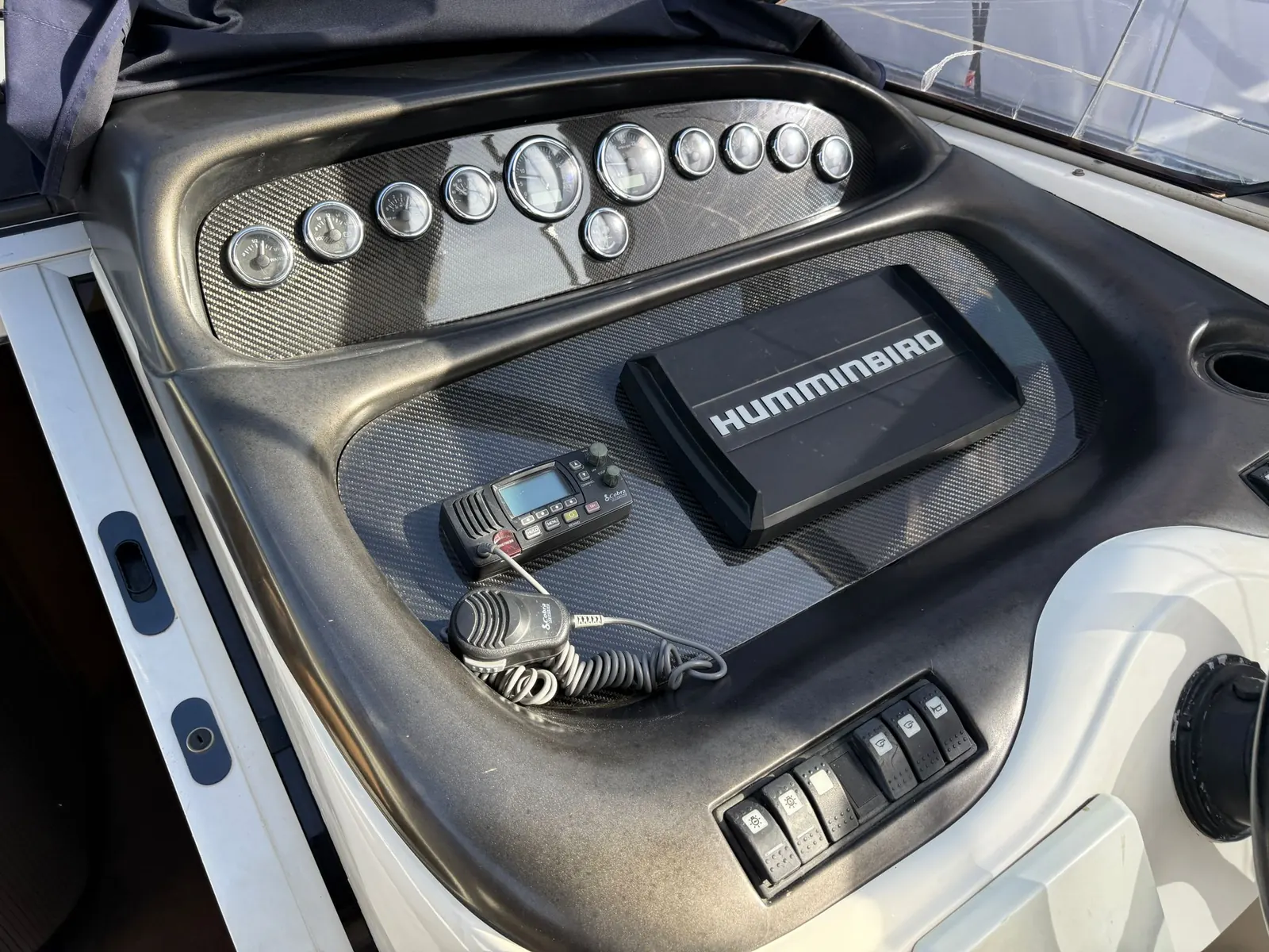 Sunseeker Camargue 44 · 29