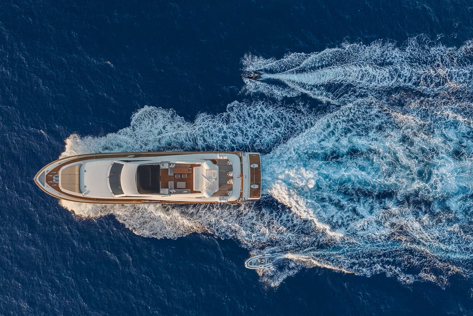 Astondoa 102 GLX · 29