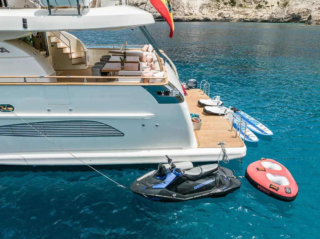 Astondoa 102 GLX · 38