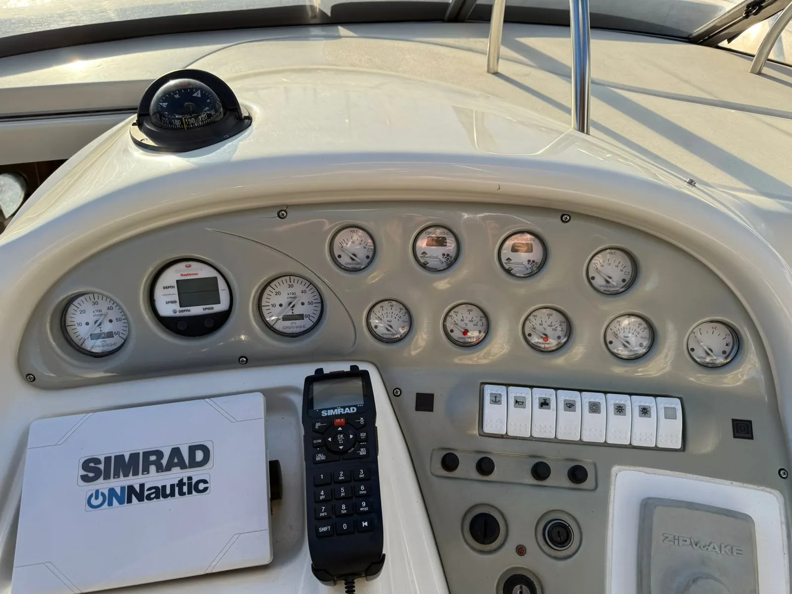 Cranchi CSL 28 · 6