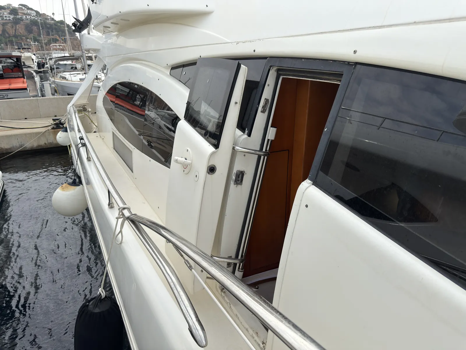 Azimut 68 Plus · 39