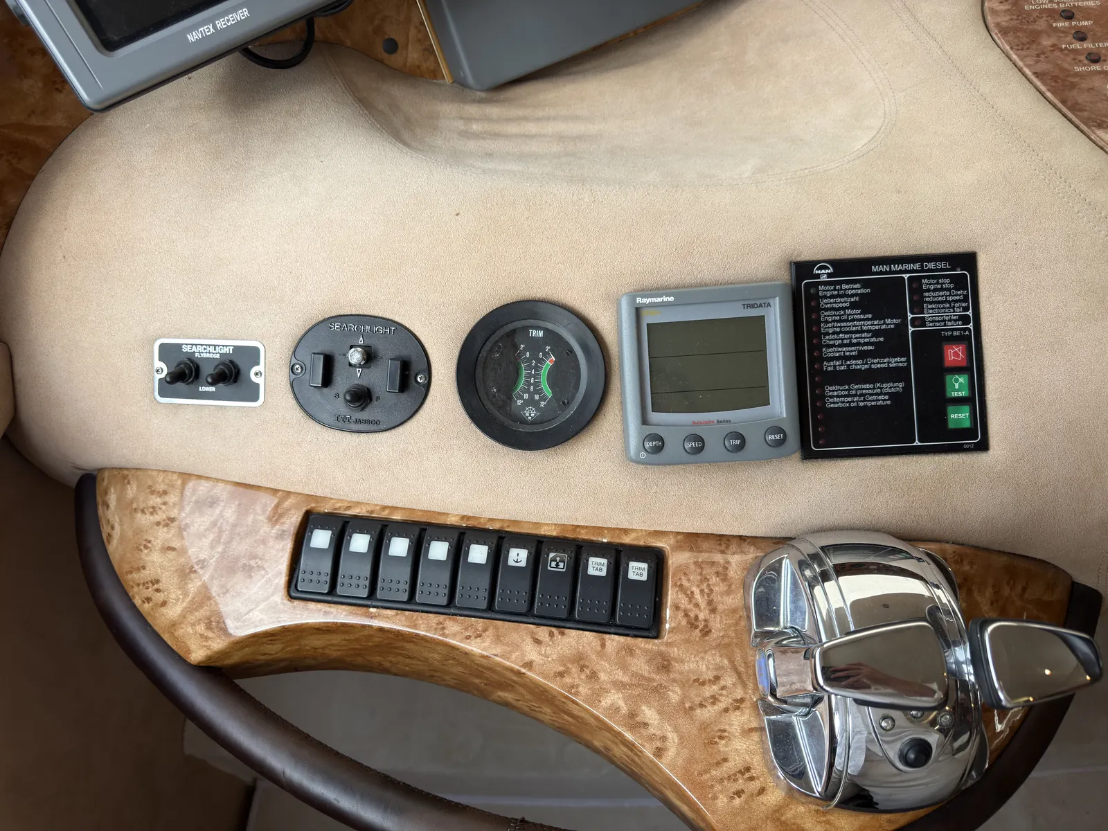 Azimut 68 Plus · 18