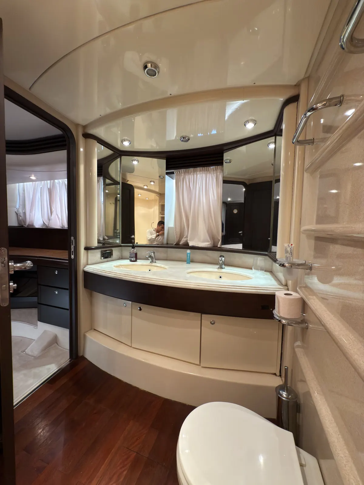 Azimut 68 Plus · 59