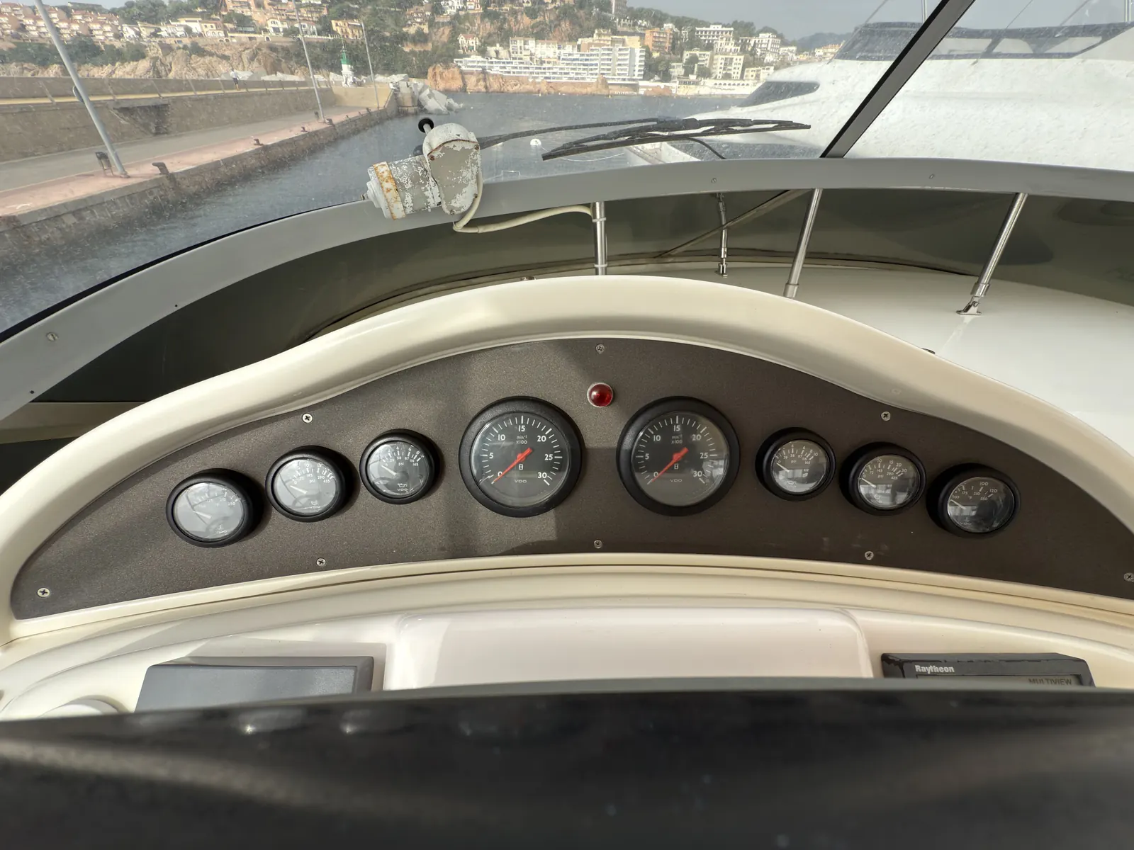 Azimut 68 Plus · 30