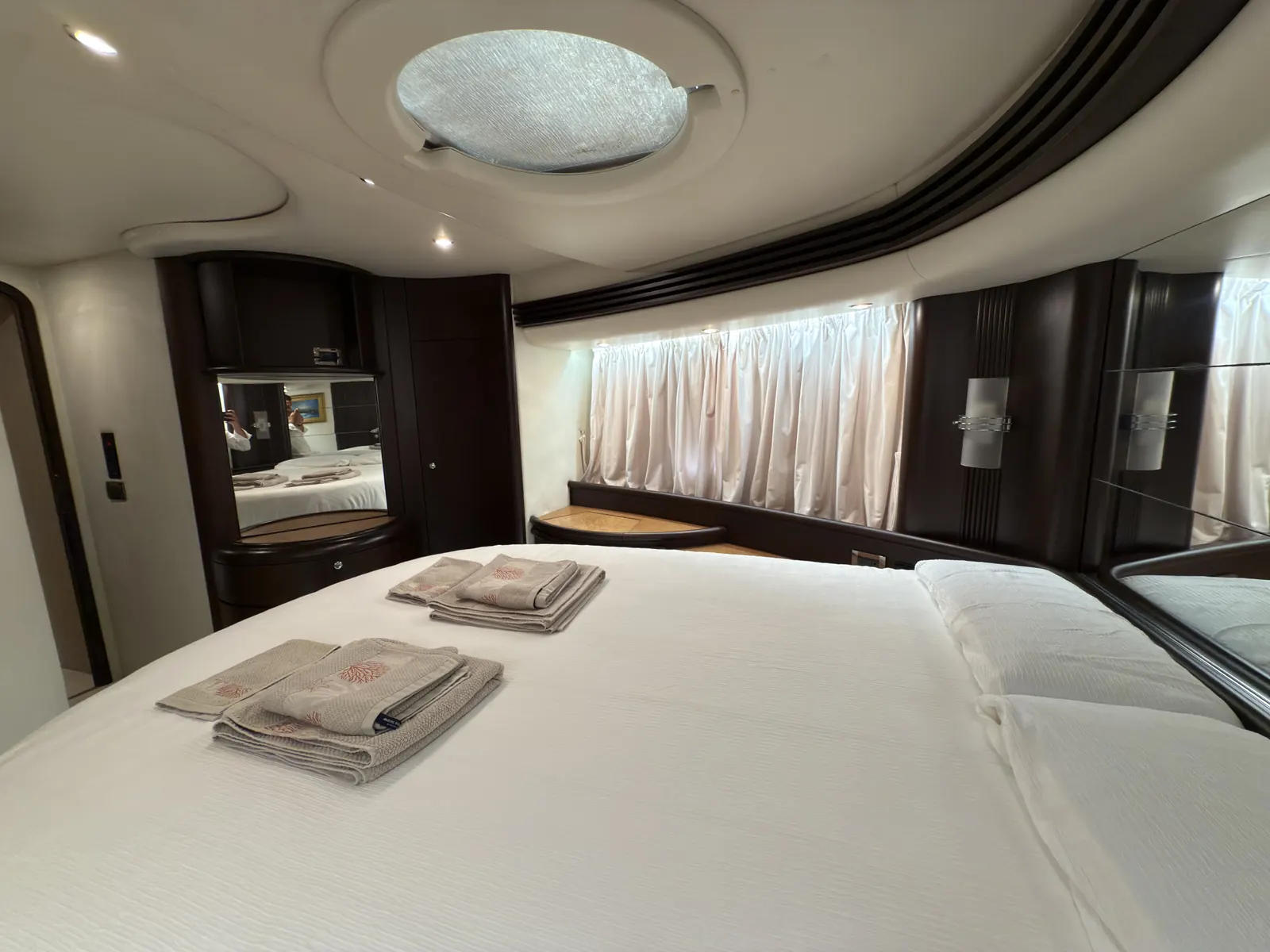 Azimut 68 Plus · 12