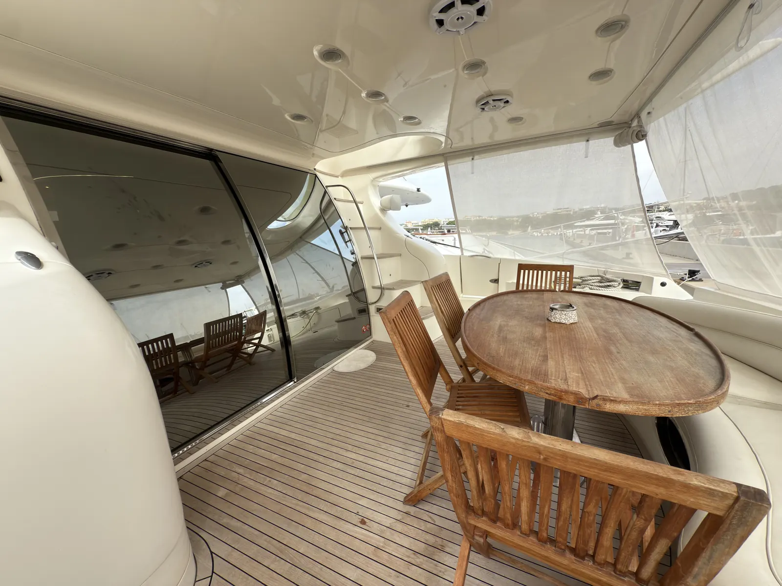 Azimut 68 Plus · 45