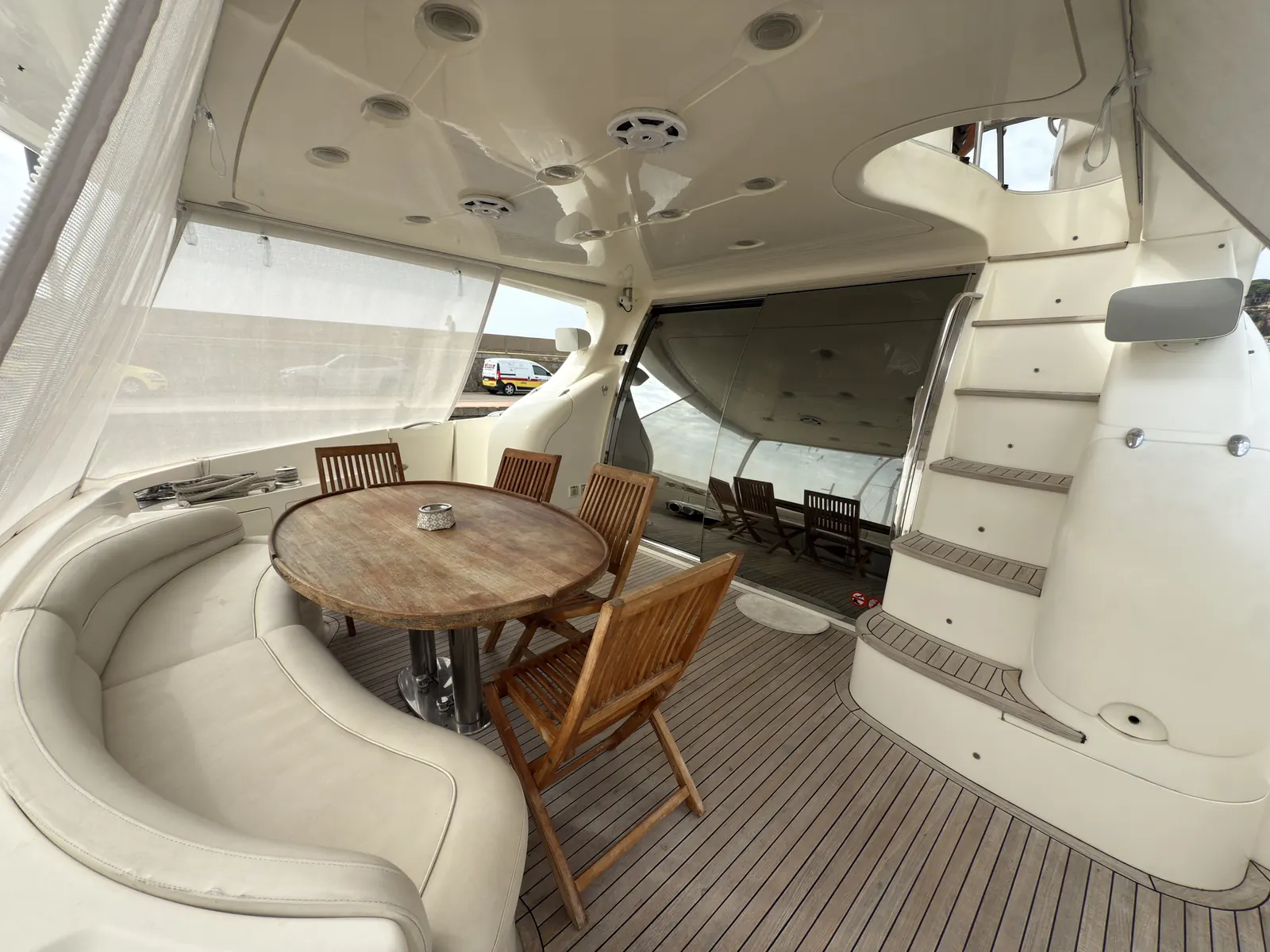 Azimut 68 Plus · 46