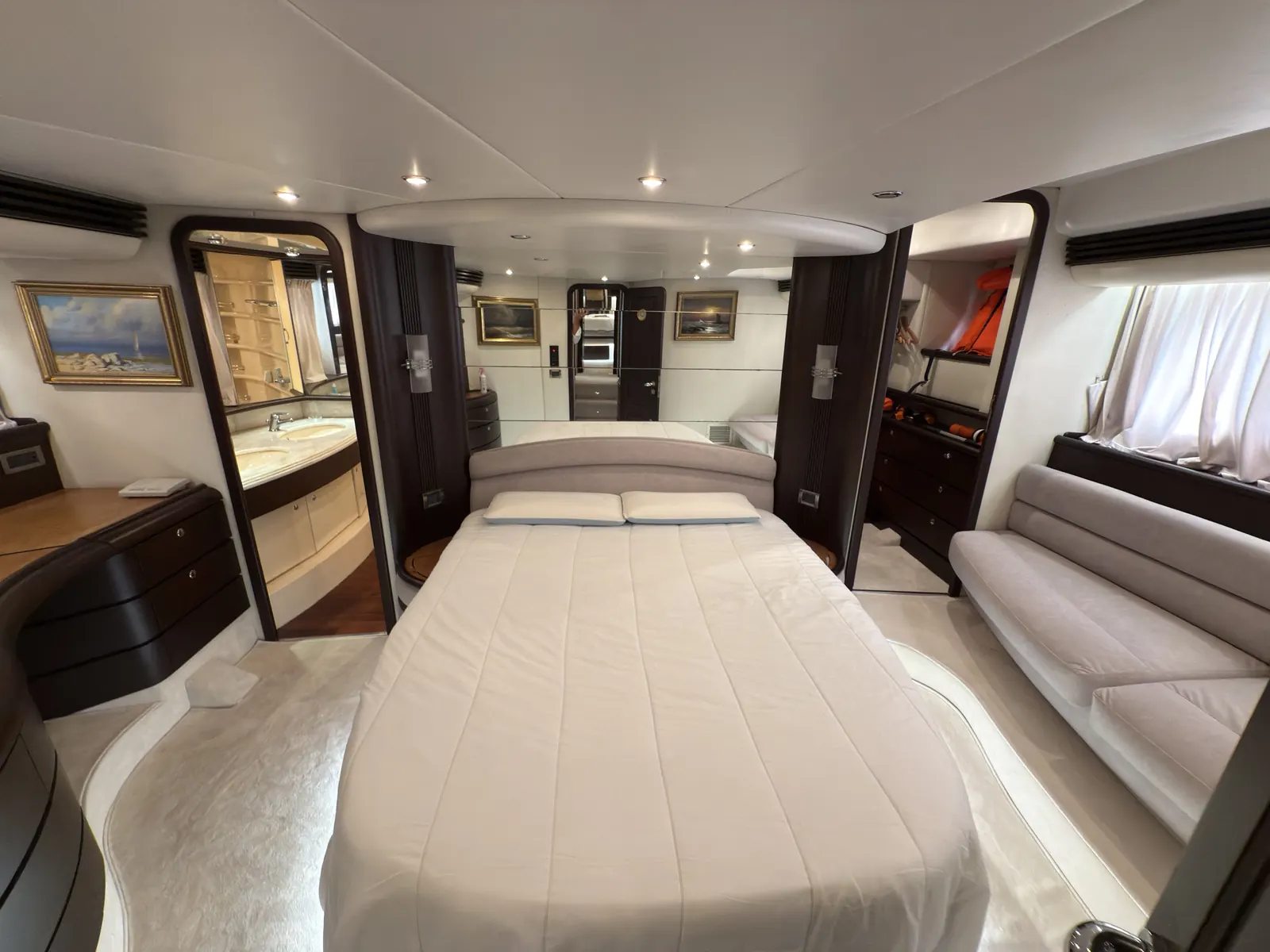 Azimut 68 Plus · 7