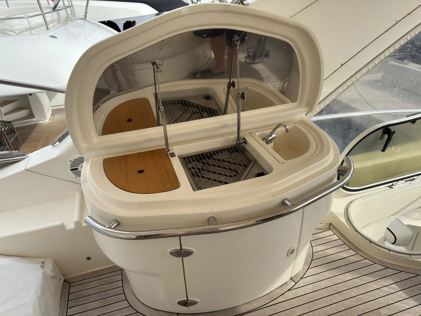Azimut 68 Plus · 29