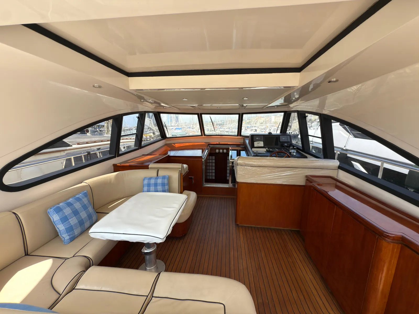 Navalia 60 · 24