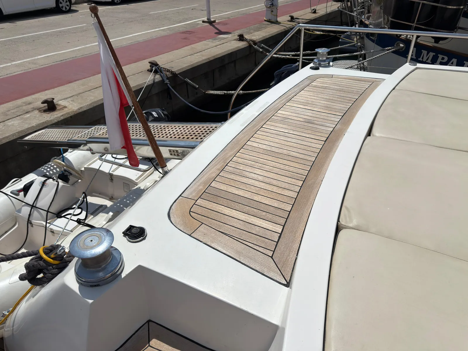 Navalia 60 · 54