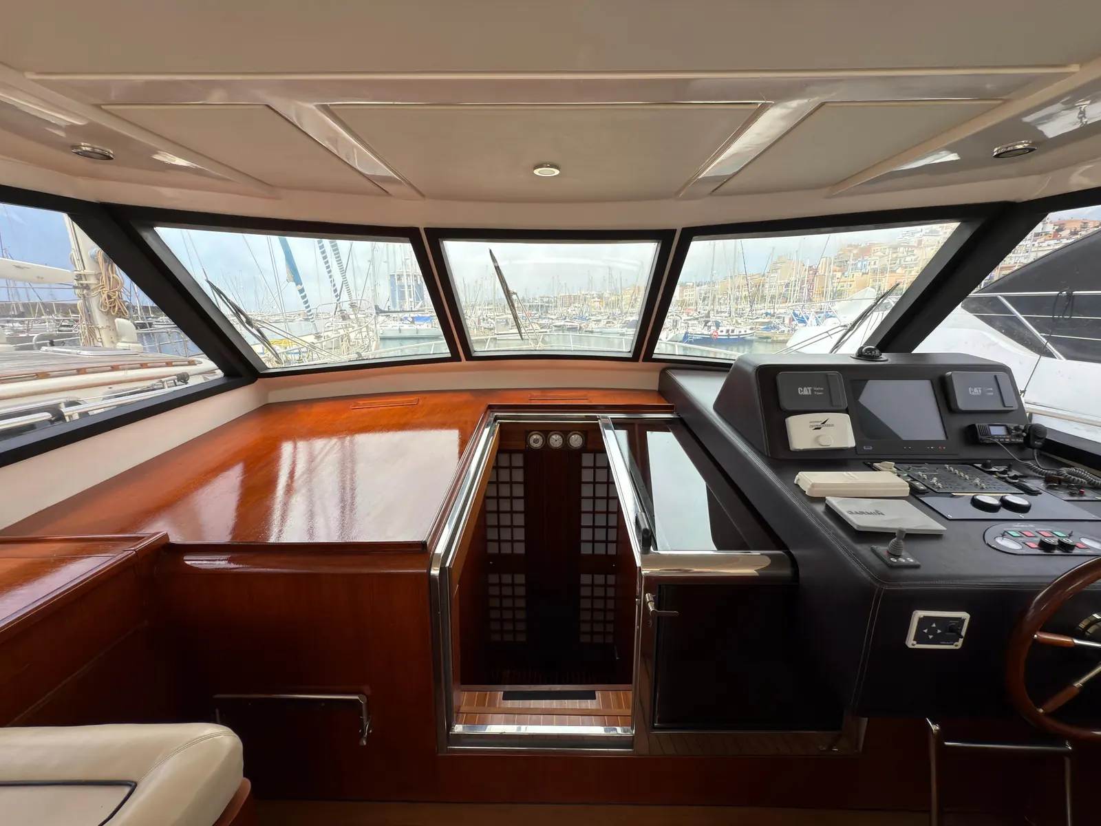 Navalia 60 · 9