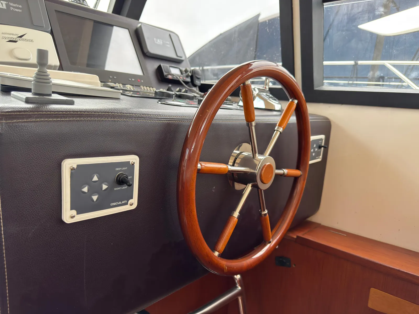 Navalia 60 · 28