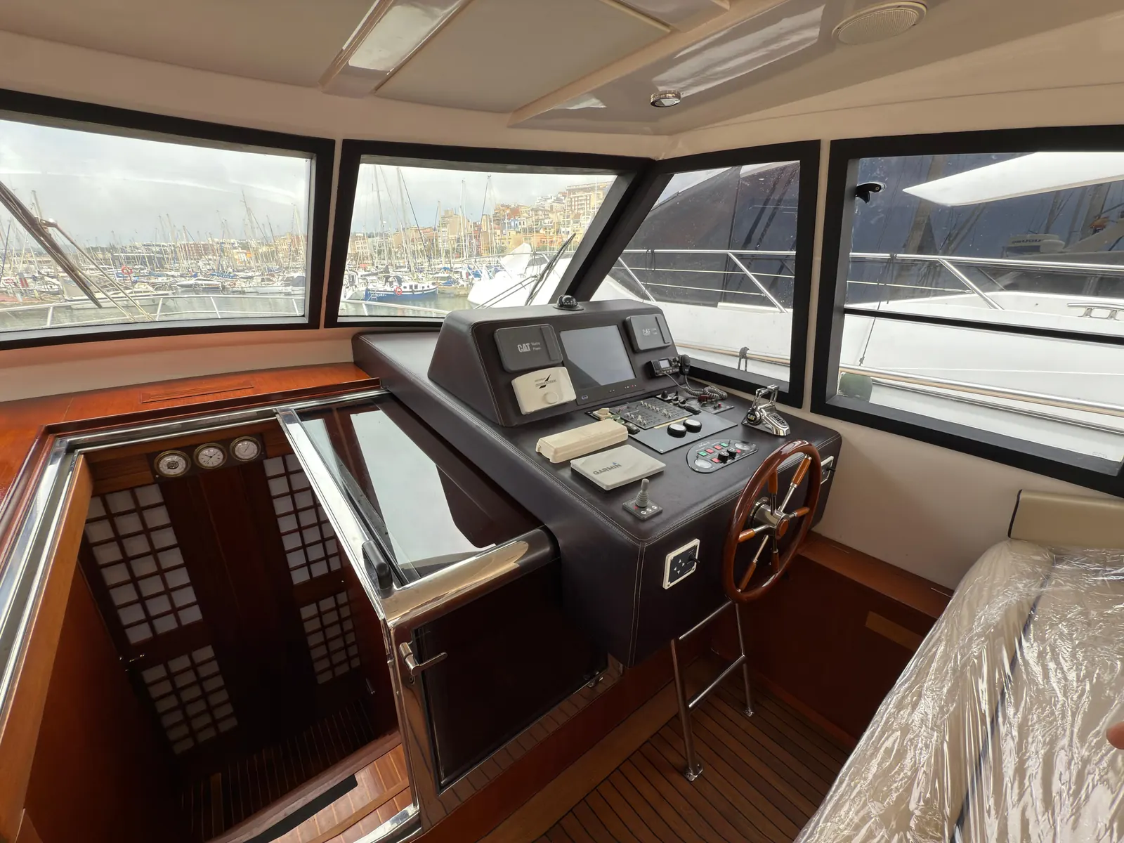Navalia 60 · 14