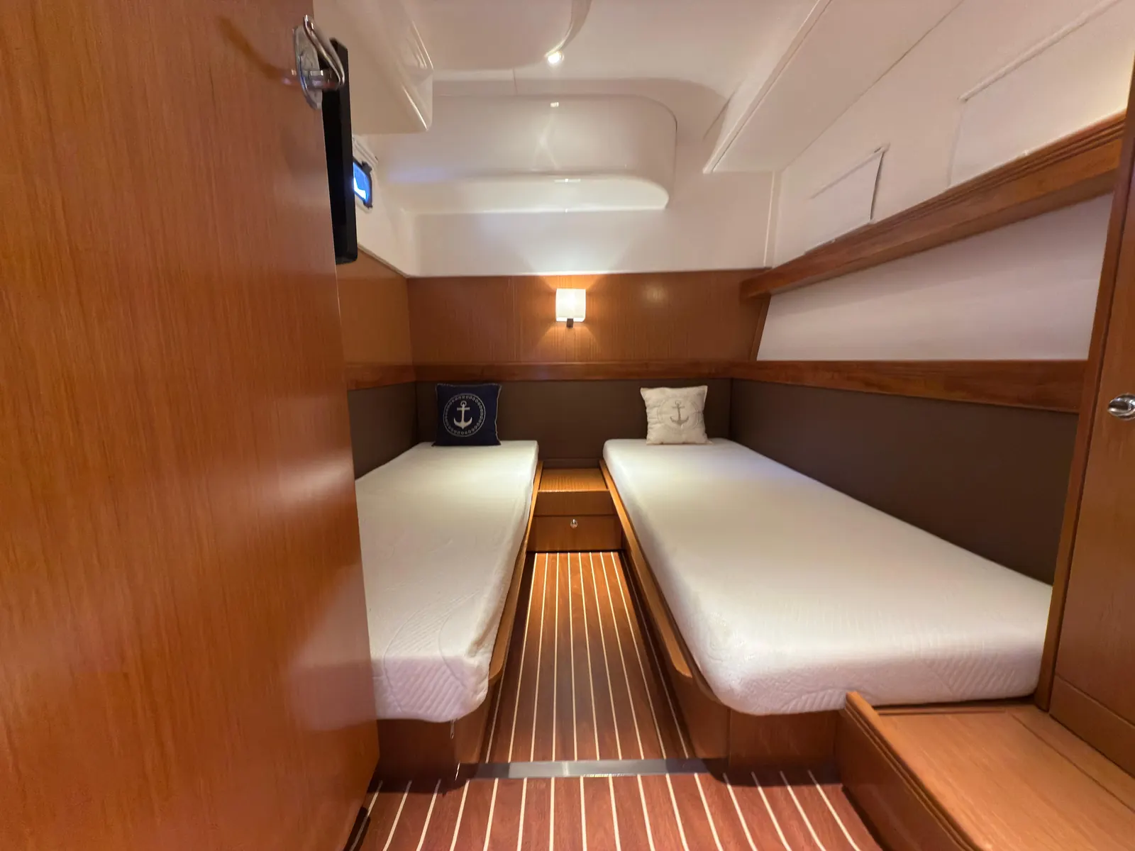 Bavaria 43 Sport · 11