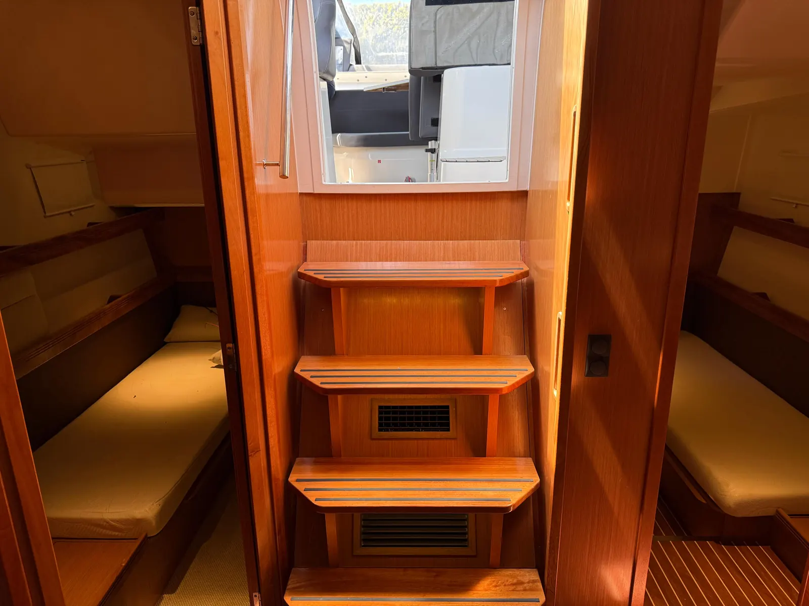 Bavaria 43 Sport · 20