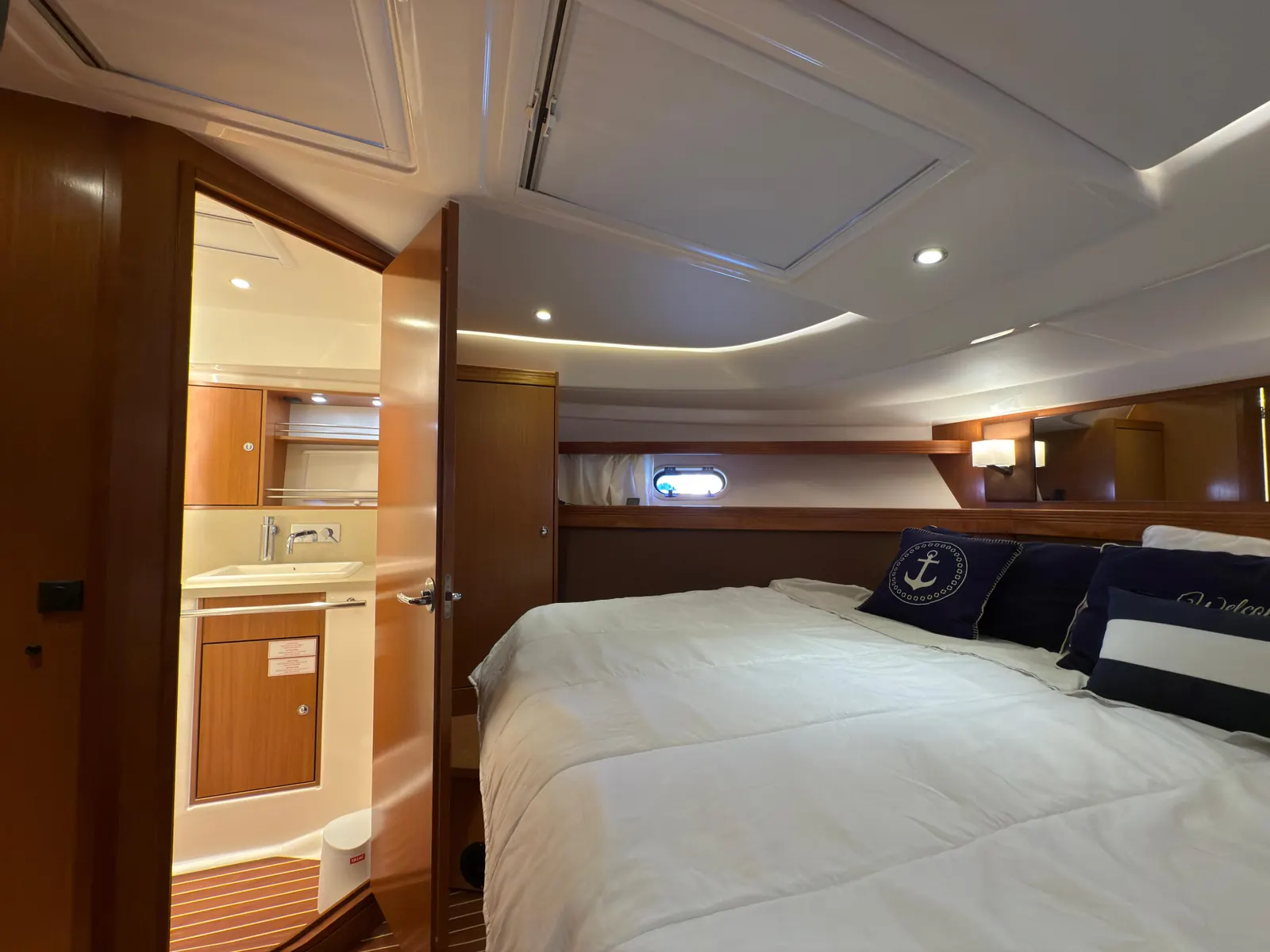Bavaria 43 Sport · 53