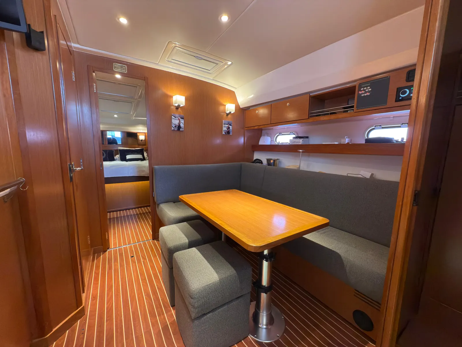 Bavaria 43 Sport · 40