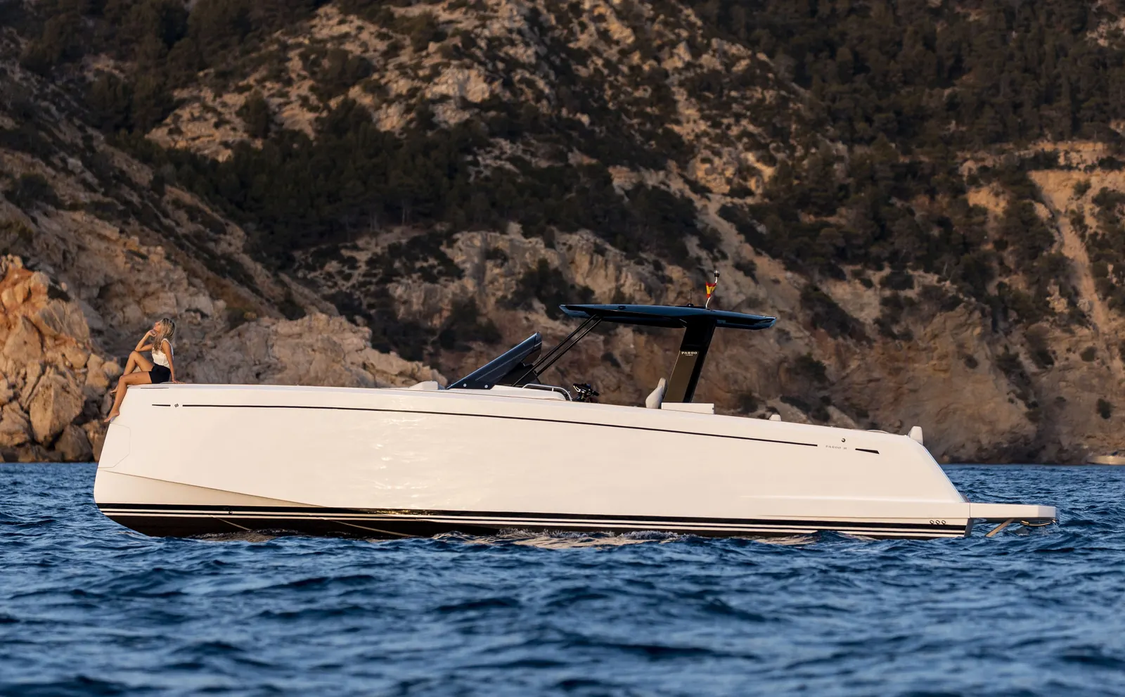 Pardo Yacht 38 · 33