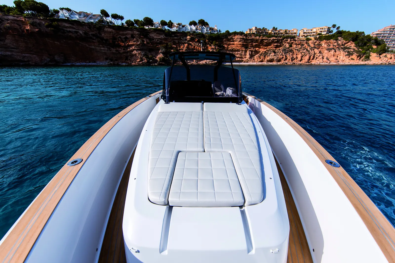 Pardo Yacht 38 · 30