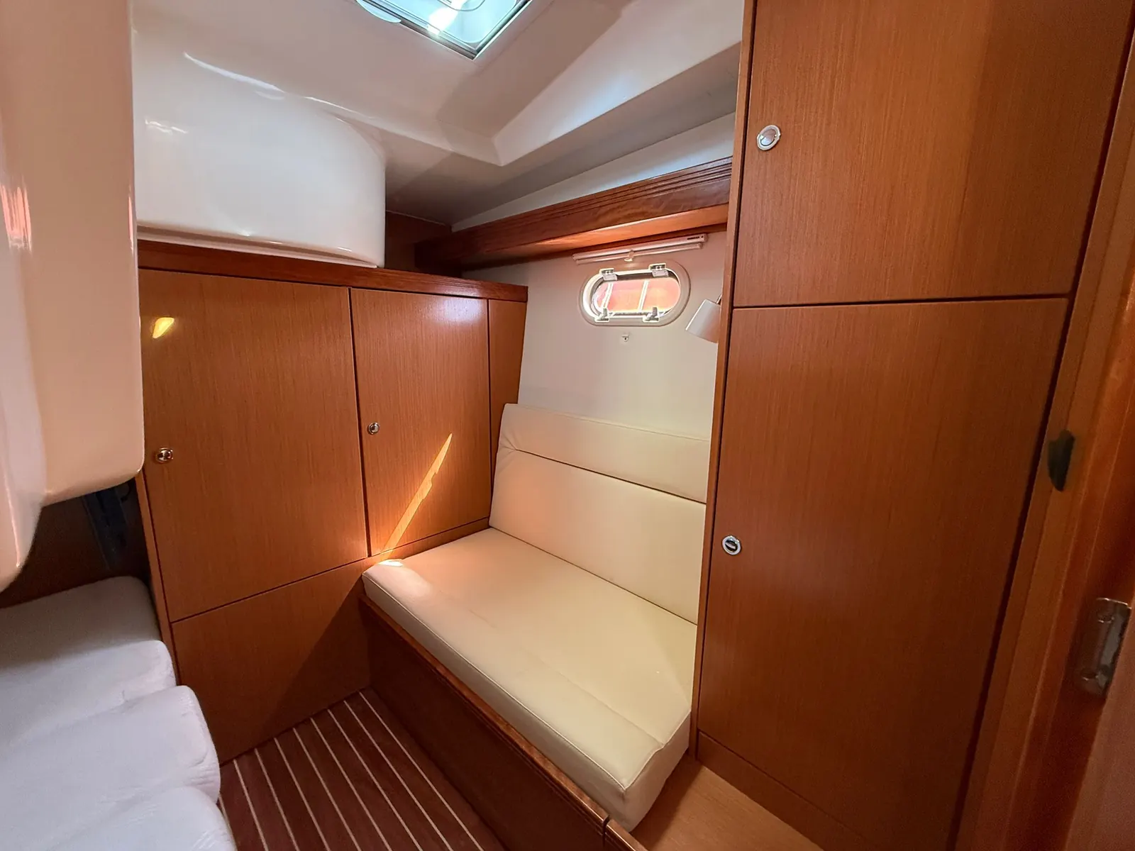 Bavaria 34 Sport · 5