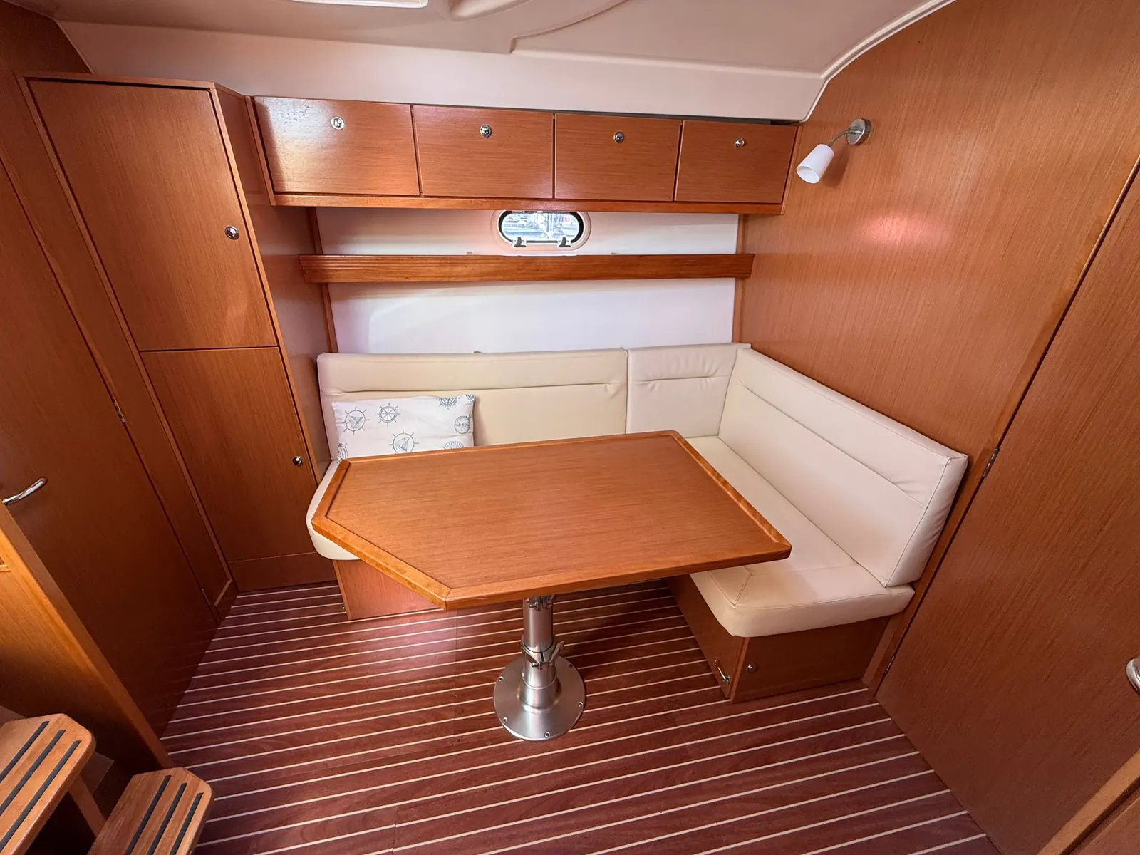 Bavaria 34 Sport · 9