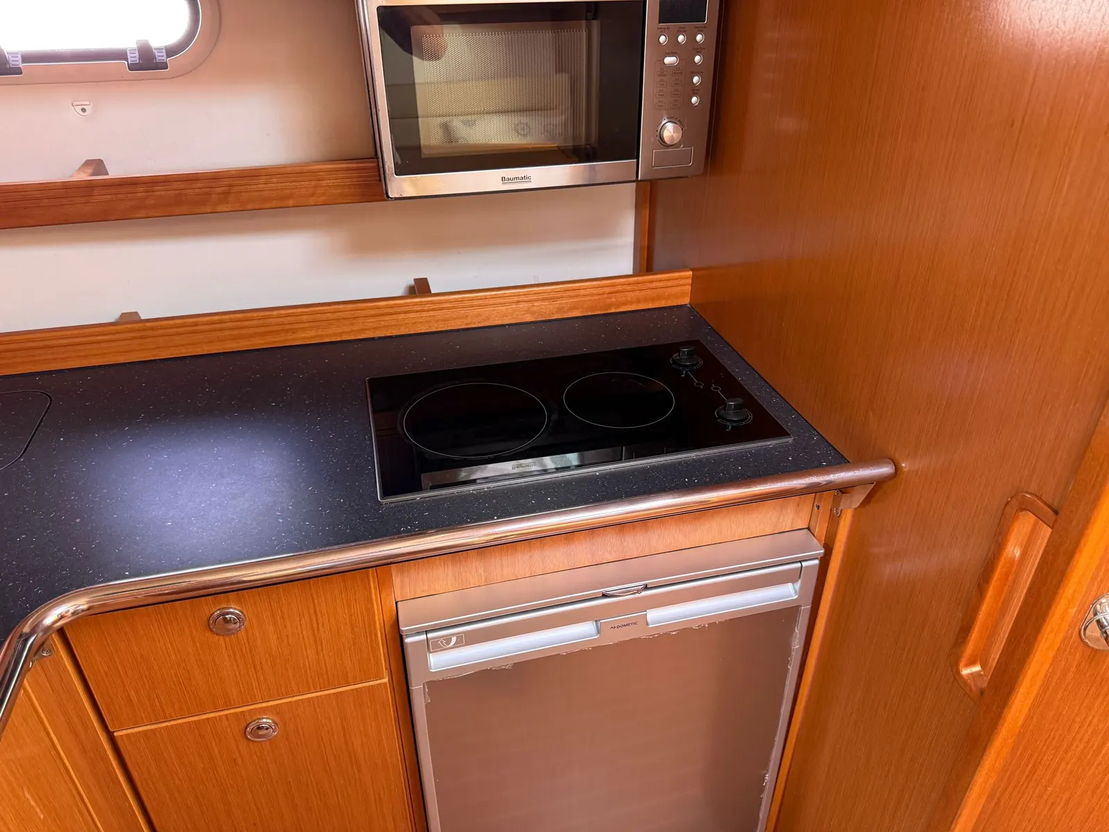 Bavaria 34 Sport · 13