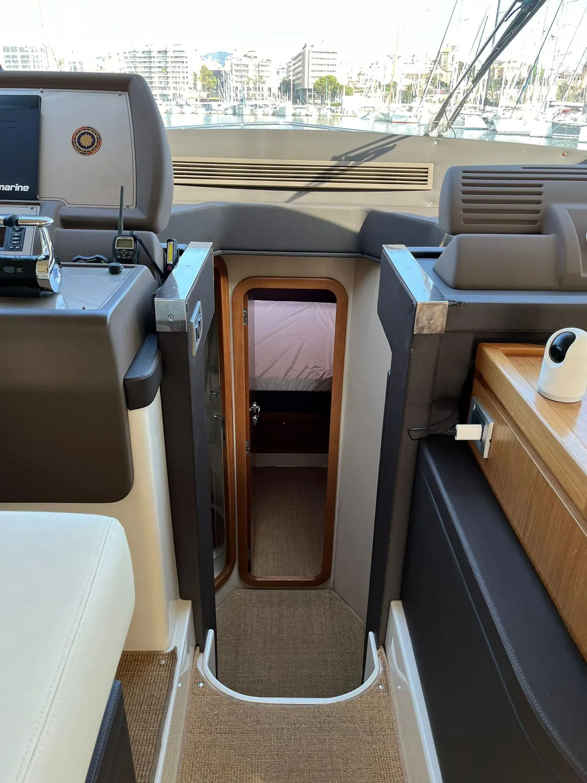 Ferretti 470 · 7