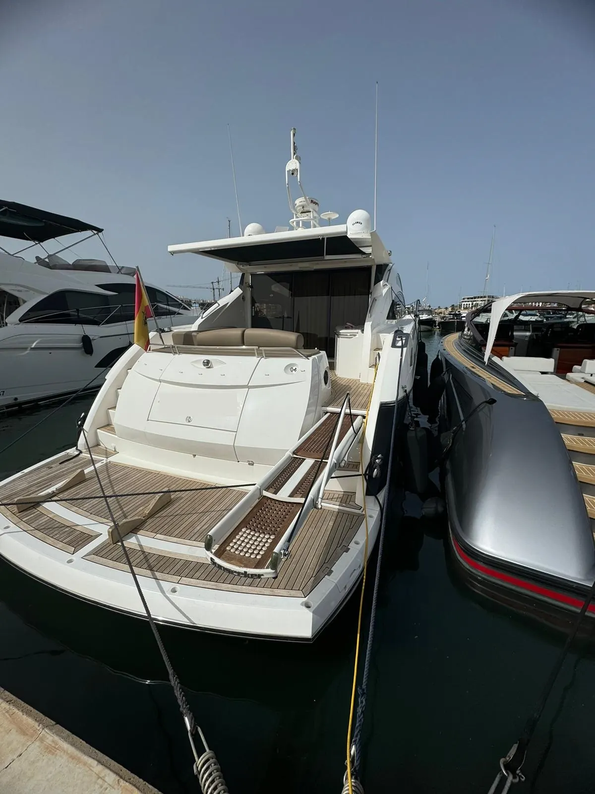 Sunseeker Predator 62 · 20