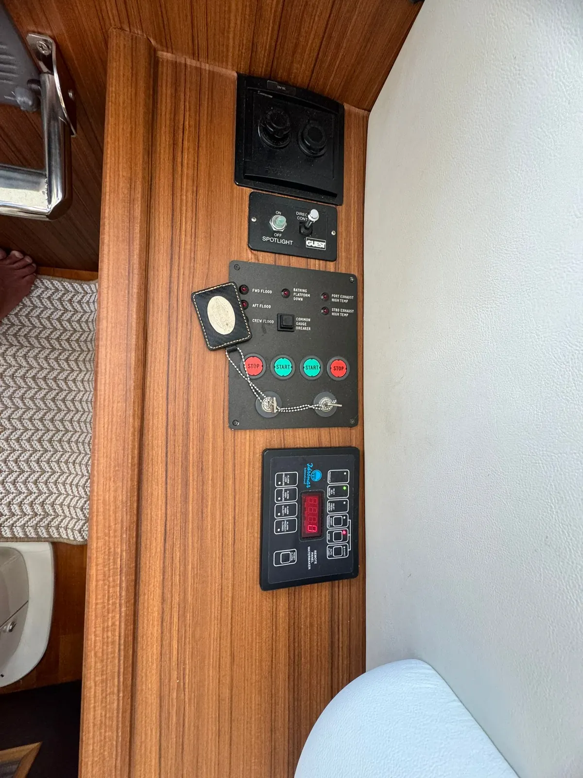Sunseeker Predator 62 · 18