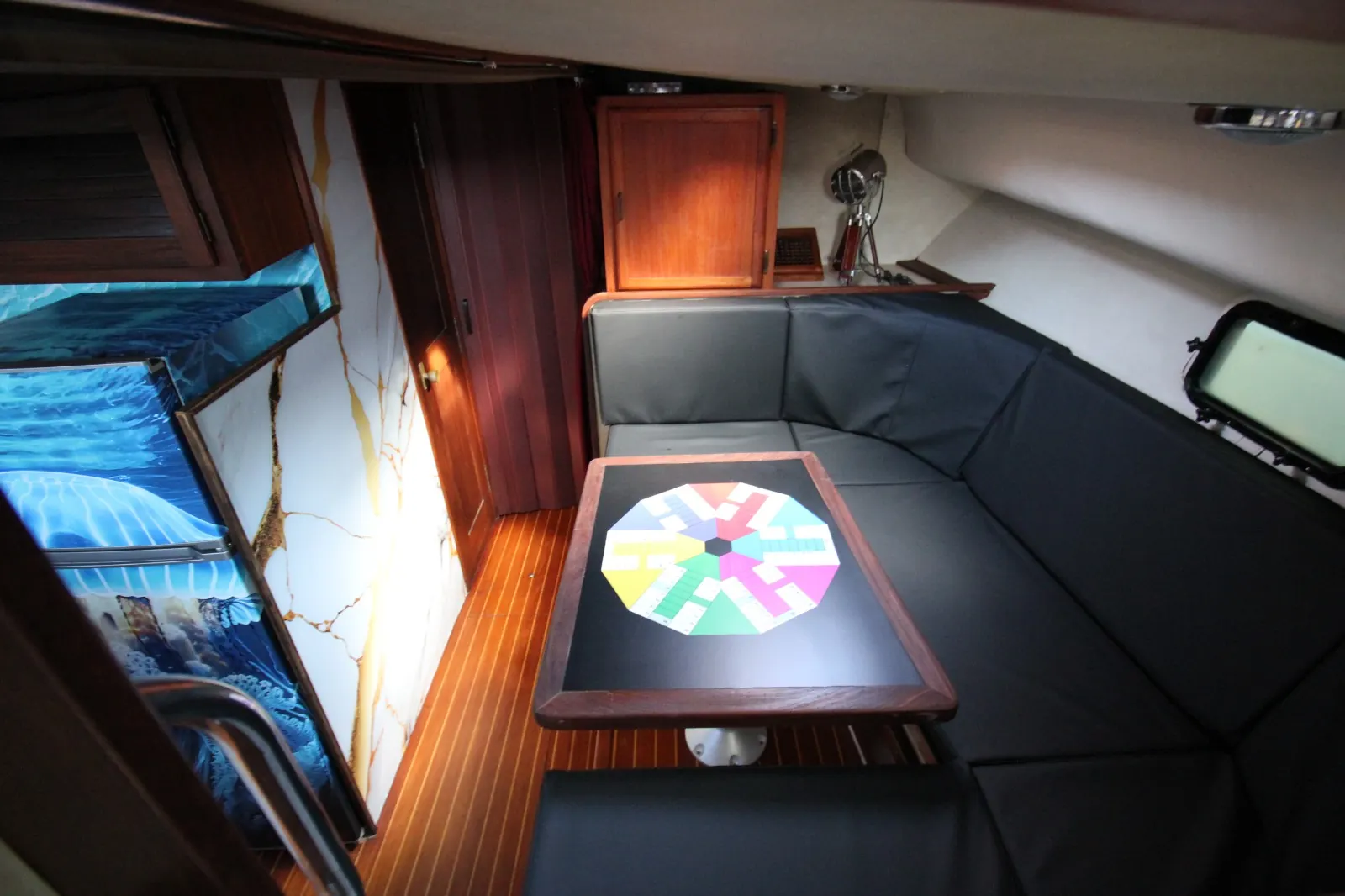 Silverton 40 Alft Cabin · 6