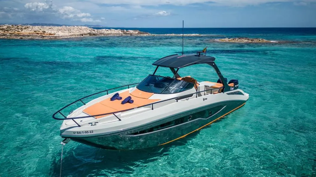 FIM Regina 340 · Fotogalerie 1